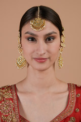 Kundan And Pearl Chandbali Set3239 video